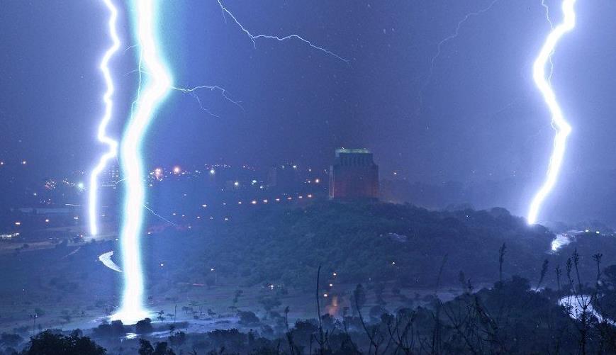 雷电所造成的危害