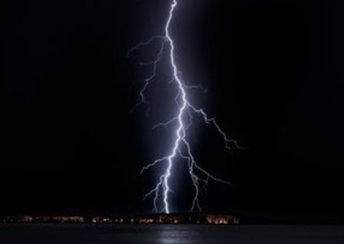 雷电的一般知识-雷电的放电过程及其主要特性