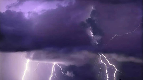 雷电预警系统为什么要使用大气电场仪-成长阶段
