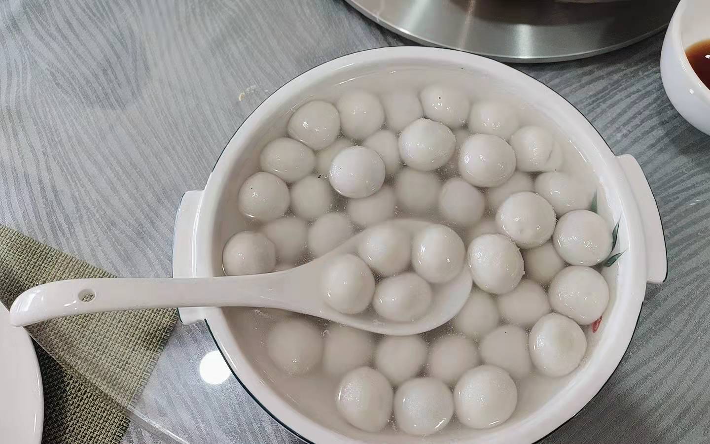 “冬至”大过年，人间小团圆