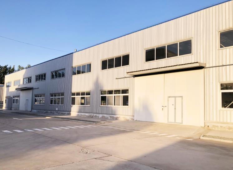 面粉加工厂、棉花仓、枪弹库等有易爆物和易燃物建筑物的保护。