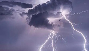 雷电是如何产生的—一分钟获得新知识--易造防雷