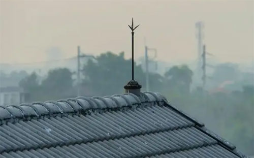 避雷针是引雷还是避雷