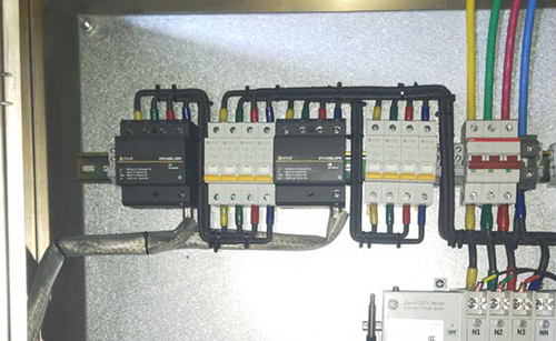 家用防雷浪涌保护器用多大的